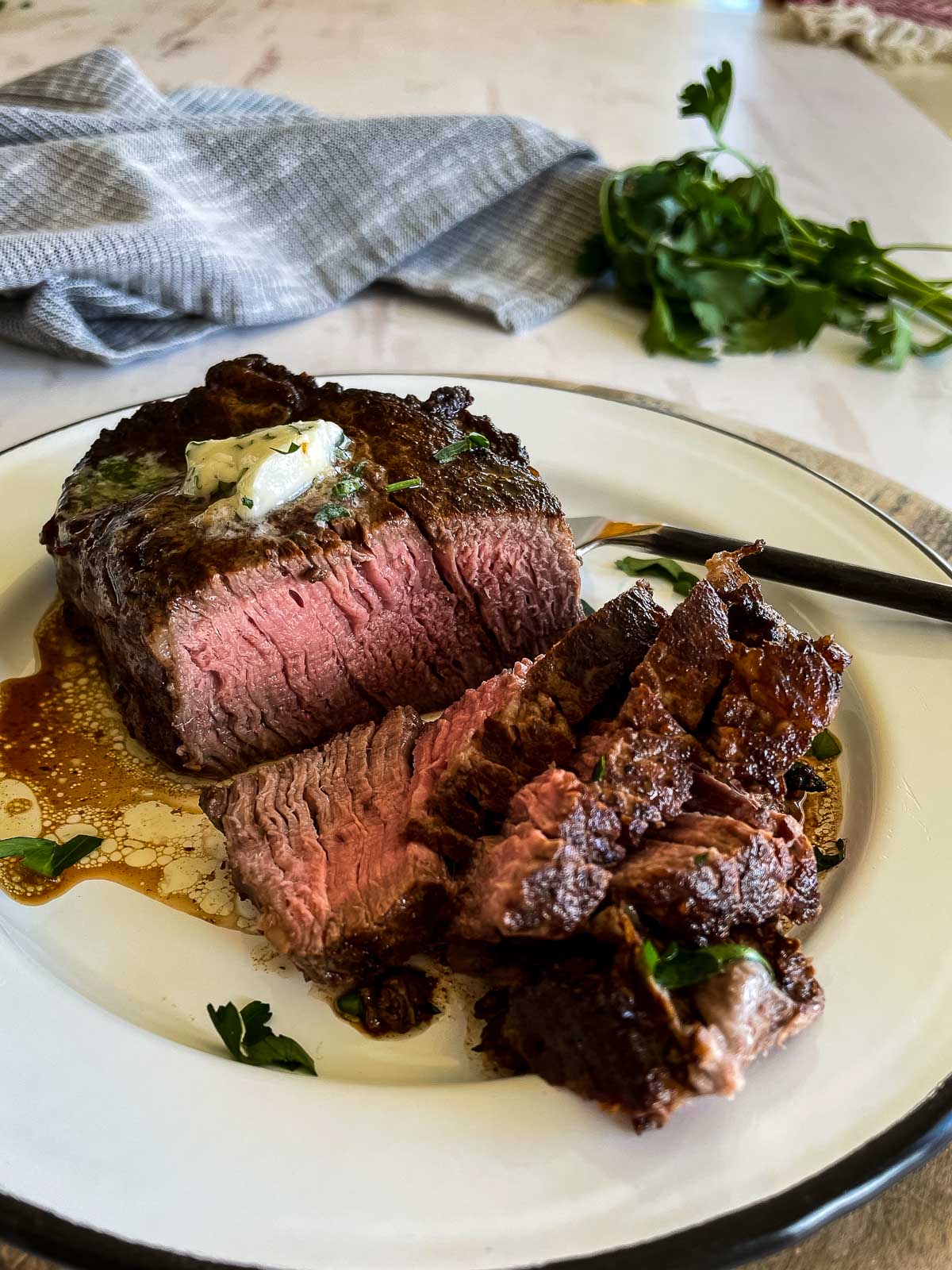 Premium Kosher Grass-Fed Beef - Filet Mignon (Hind Quarter) | L'Chaim Meats