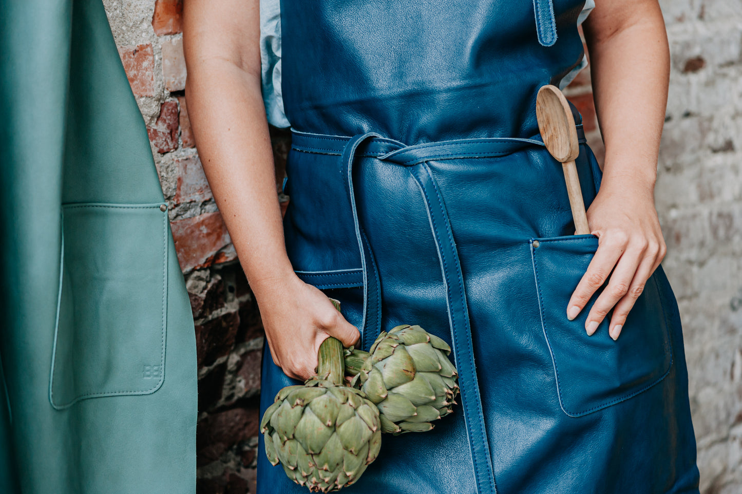 L'Chaim Leather Cooking Apron "The Identity"